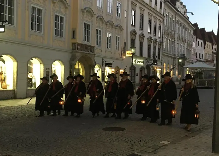 New Flat In Old Town+garage *