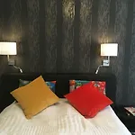 New Flat In Old Town+garage